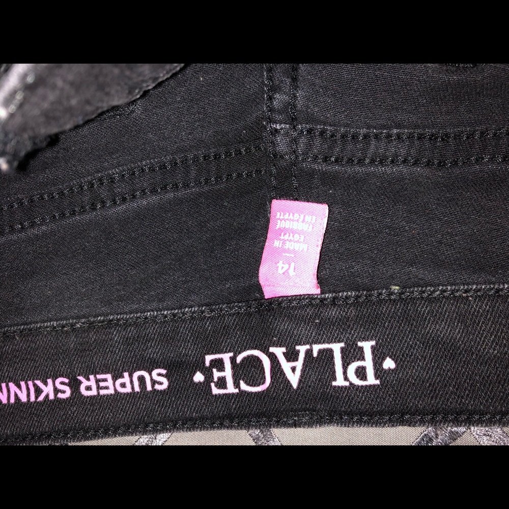 The children’s place black ripped jeans - Picture 3 of 3